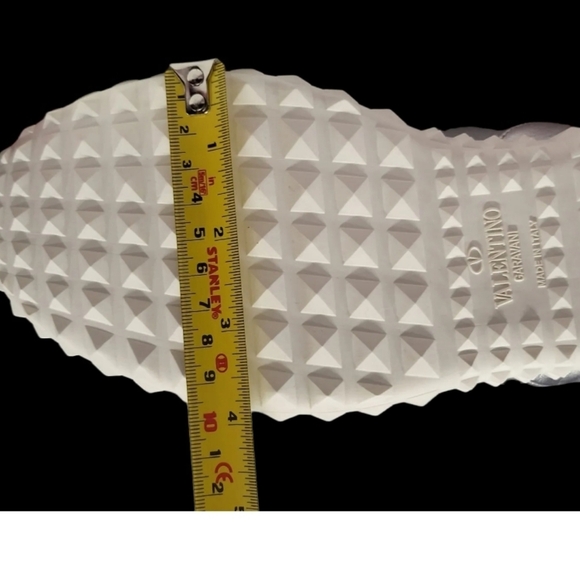 $995 Valentino GARAVANI Silver Rockstud Knit Sneakers SZ IT 40/ US 10 NIB - Picture 7 of 12